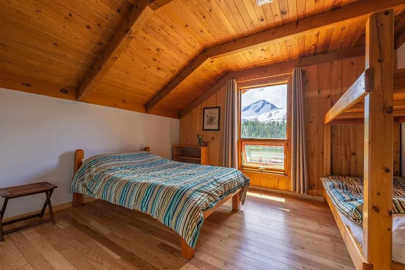 Mistaya Lodge gallery photo